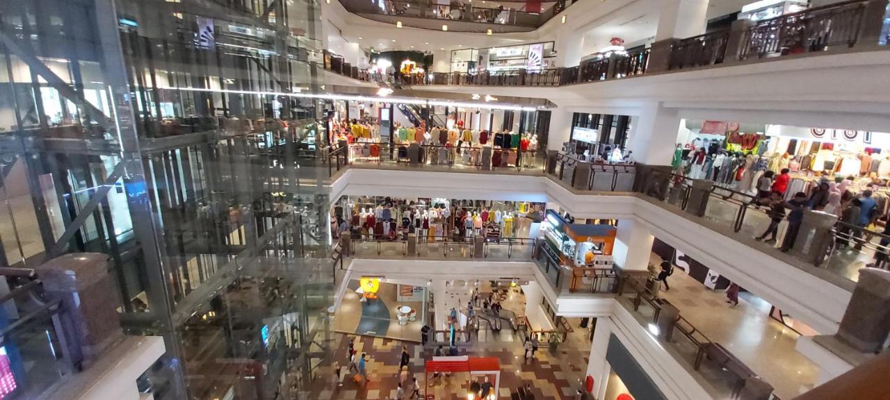 Pangsapuri Rihanna Service At Times Square Kuala Lumpur